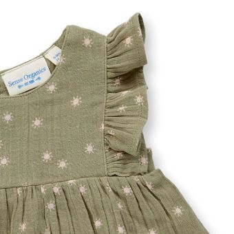 Baby Bluse, Modell ASTA, Sonnen-Druck auf hellem Schilfgrün, Vorderansicht